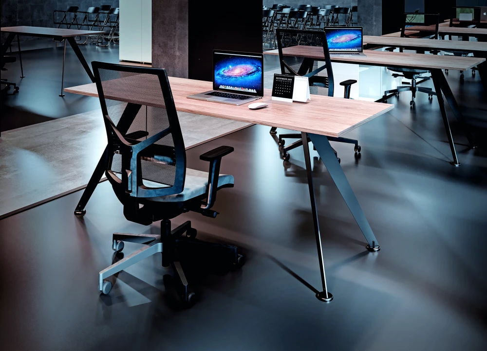 nowoczesny fotel i biurko z metalowymi nogami 